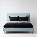 Lit double capitonné bleu clair 160 x 200 cm en polyester avec tête de lit rectangulaire